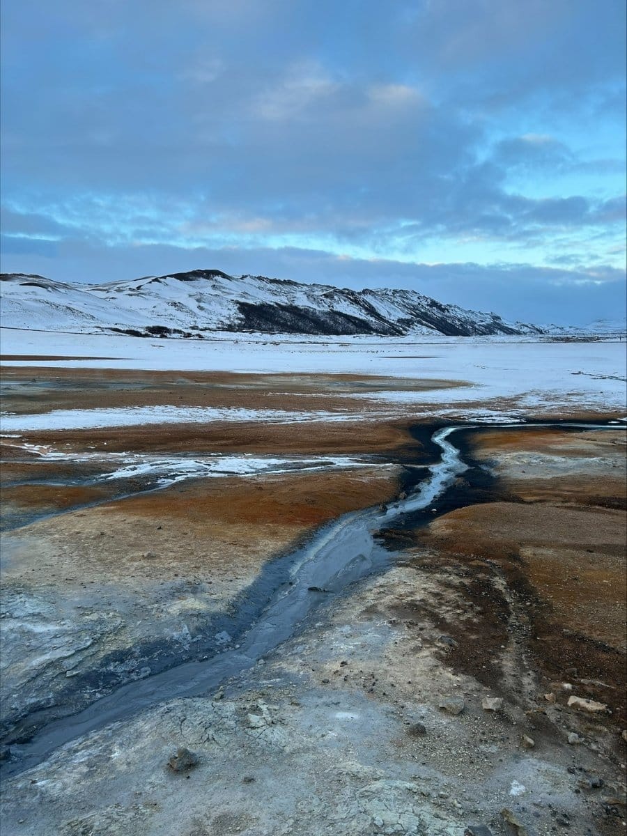 Verken het ruige noorden van IJsland met een reis op maat. Scandinavië expert Nienke van Navivista Travel ging er op studiereis en kan je uit eigen ervaring adviseren.